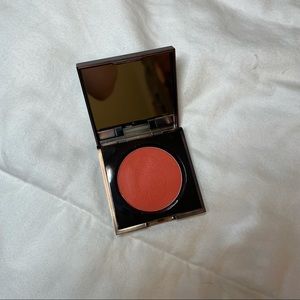 flesh blush in fever